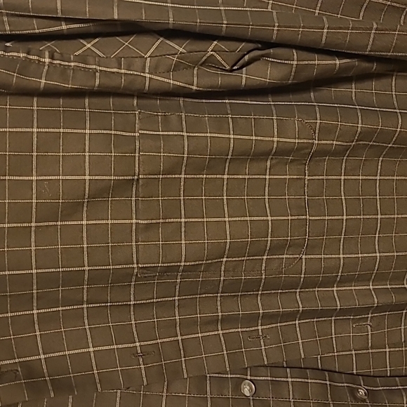 Shirt - Picture 2 of 4